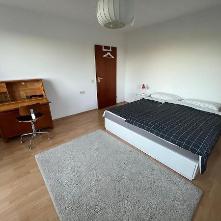 Helle Wohnung Mit Grossem Balkon 오베로이테 외부 사진