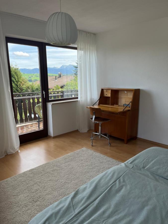 Helle Wohnung Mit Grossem Balkon 오베로이테 외부 사진