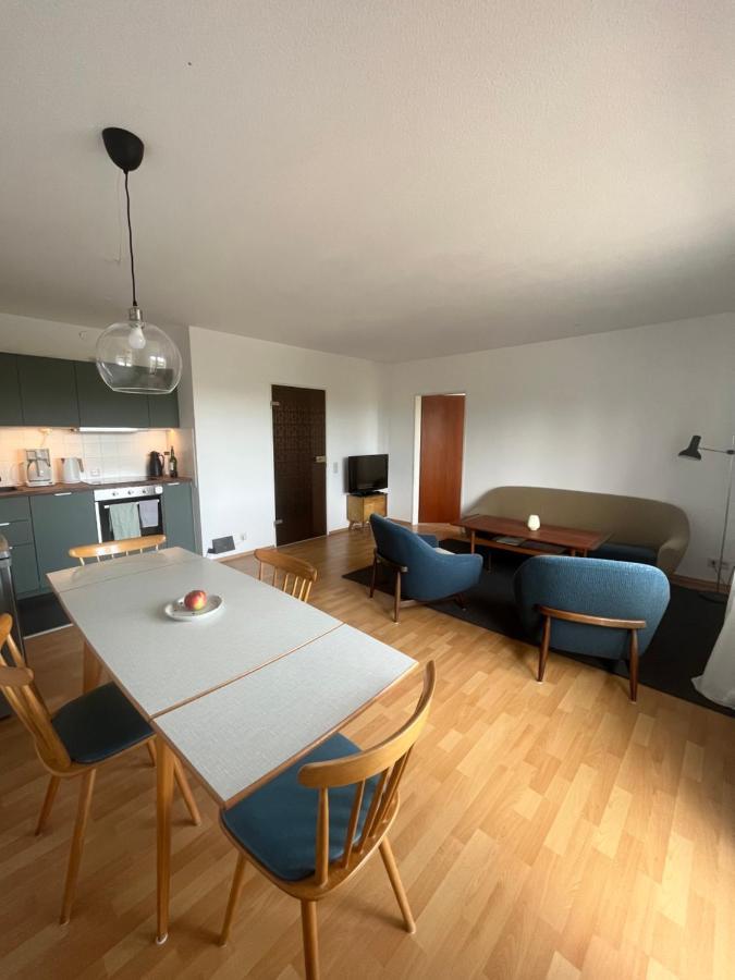Helle Wohnung Mit Grossem Balkon 오베로이테 외부 사진